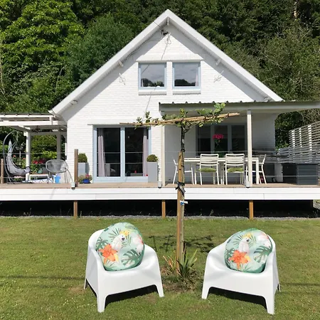 펜션 Villa Waulsort *