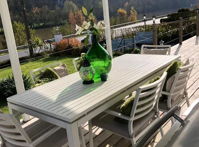 Villa Waulsort Hébergement de vacances